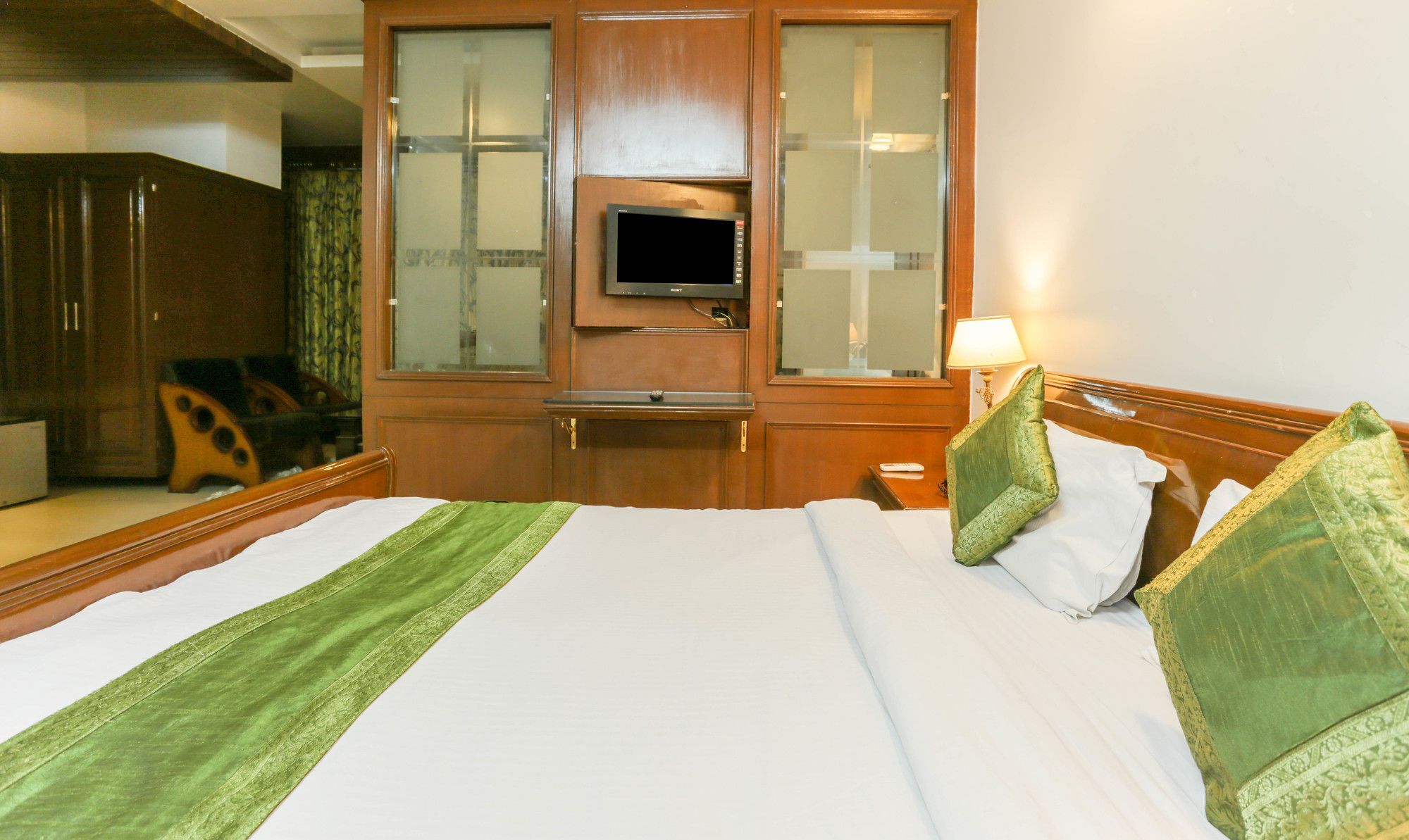 Treebo Shanta Inn Lucknow Extérieur photo