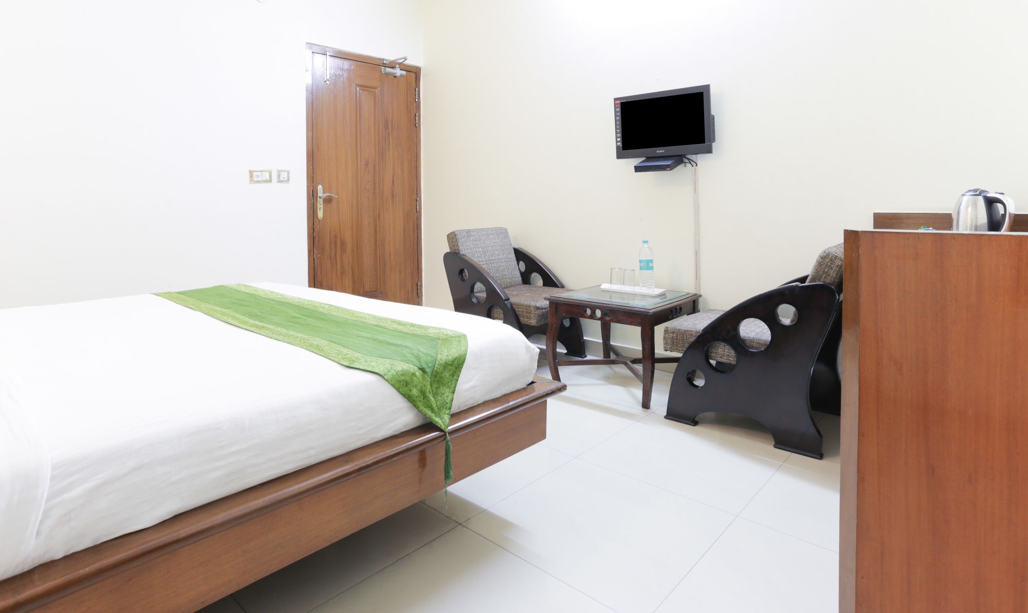 Treebo Shanta Inn Lucknow Extérieur photo